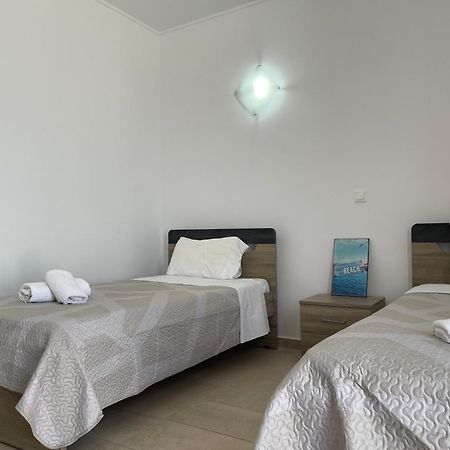 Majestic Sunset Apartment มัสติคารี ภายนอก รูปภาพ